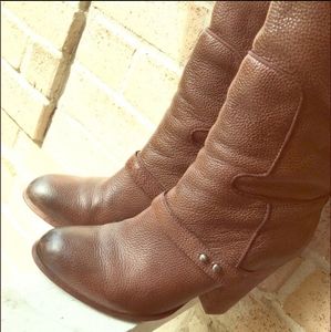 Brown Heeled Pull On Boots